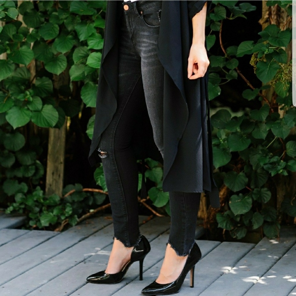 Rose Faded Black Skinny Jeans